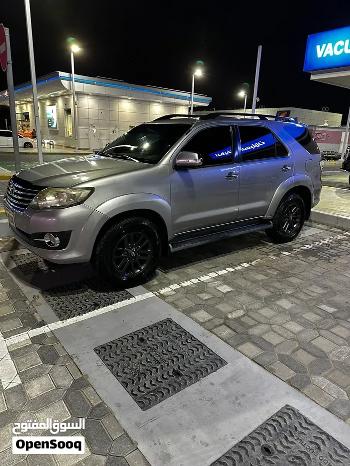 Toyota Fortuner 2015 photo 3