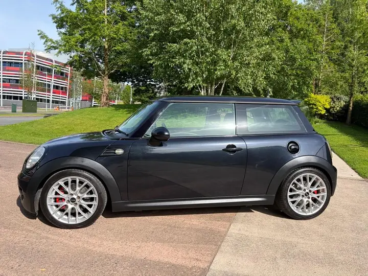 Mini Cooper S 2007 photo 2