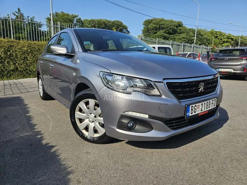 Peugeot 301