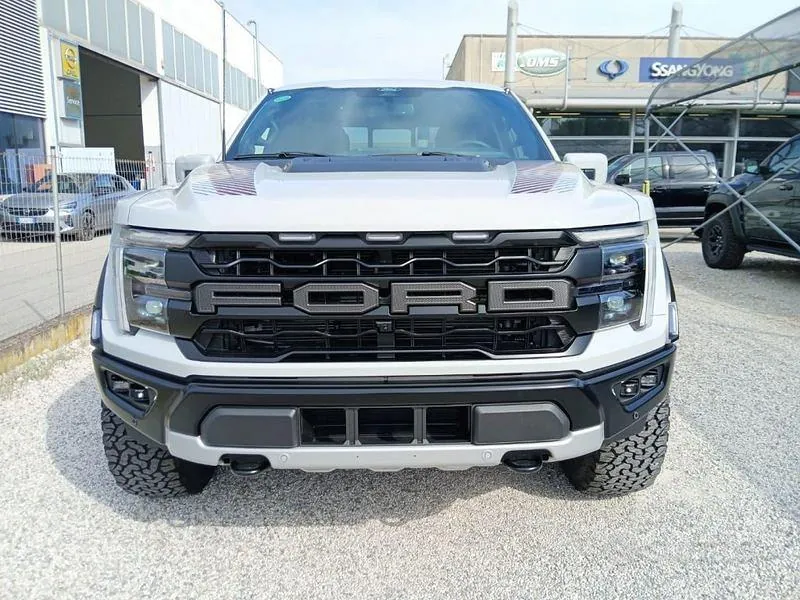 Ford F-150 Raptor 2026 photo 3