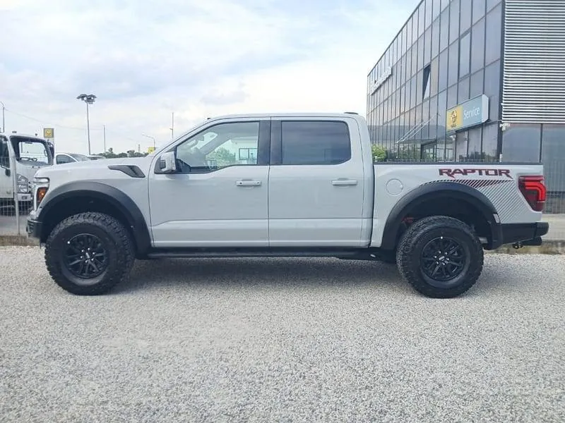 Ford F-150 Raptor 2026 photo 5