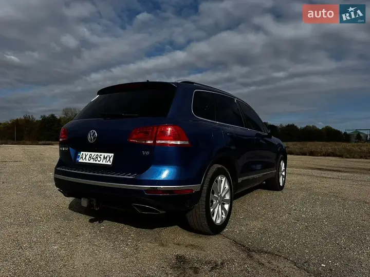 Volkswagen Touareg 2015 photo 5