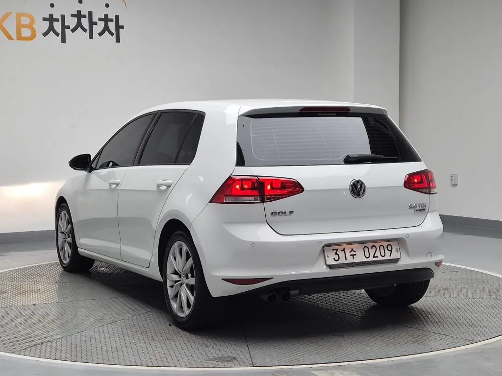 Volkswagen Golf 2016 photo 2