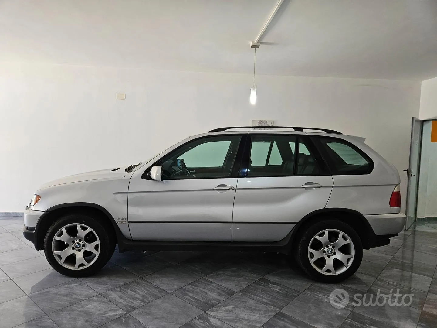 BMW X5 2001 photo 2