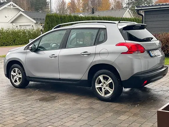 Peugeot 2008 2015 photo 3