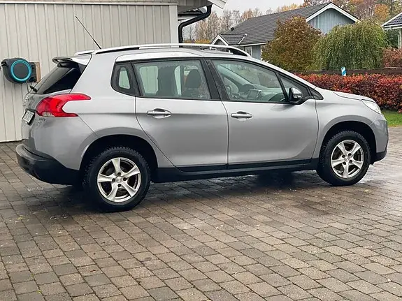 Peugeot 2008 2015 photo 2