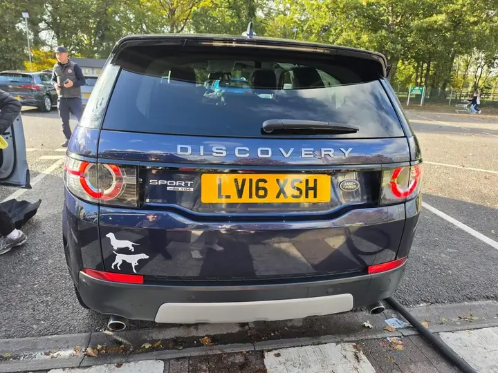 Land Rover Discovery Sport 2016 photo 3