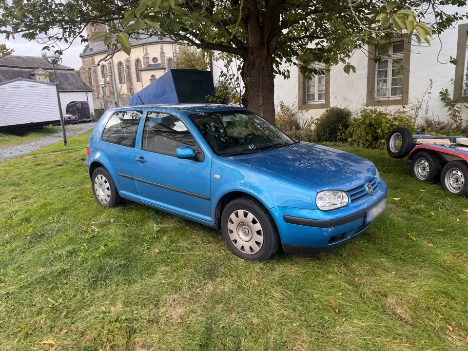 Volkswagen Golf 4