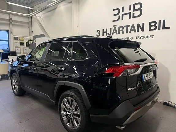 Toyota Rav4 2023 photo 3