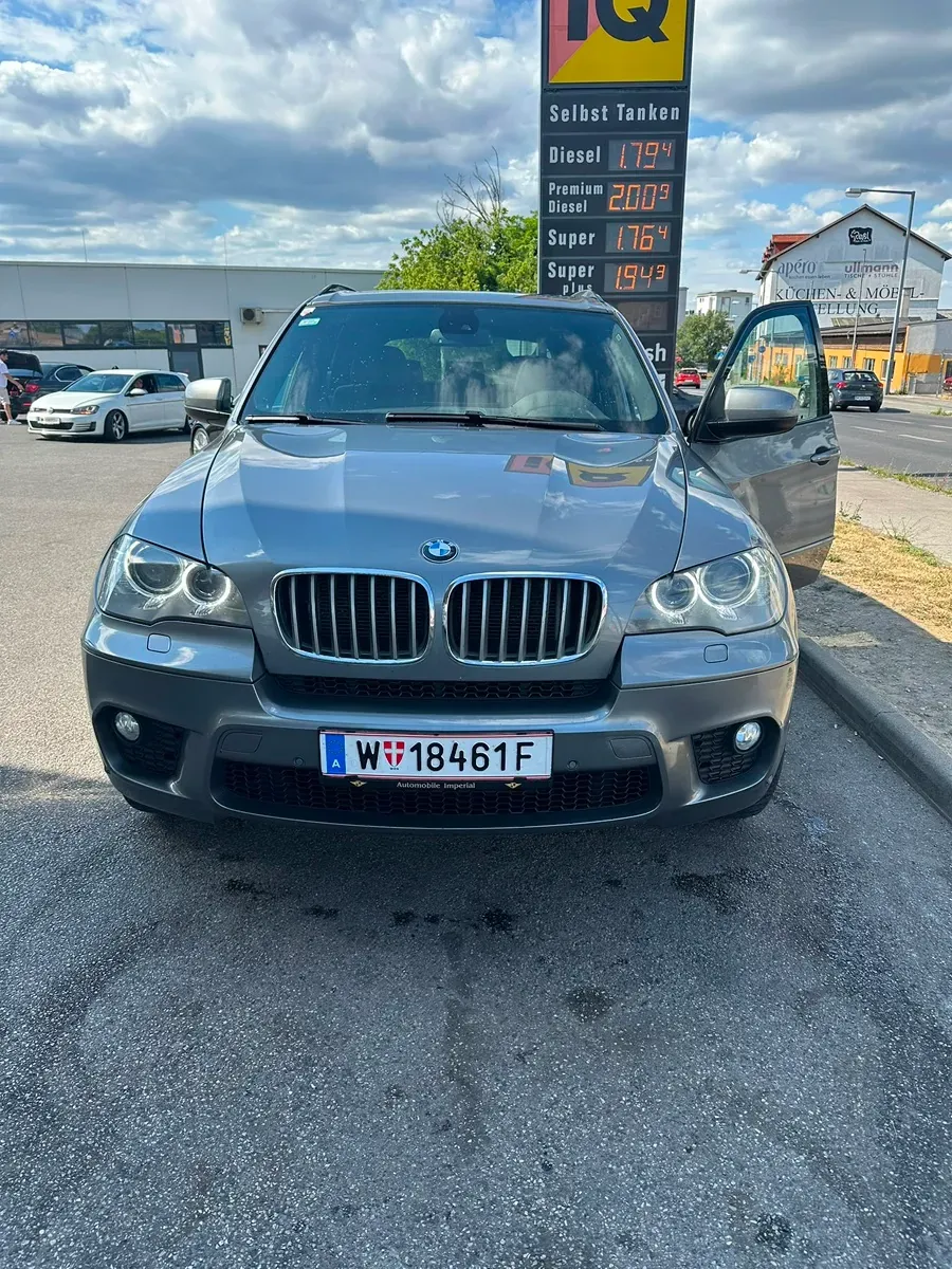 BMW X5 2012 photo 3
