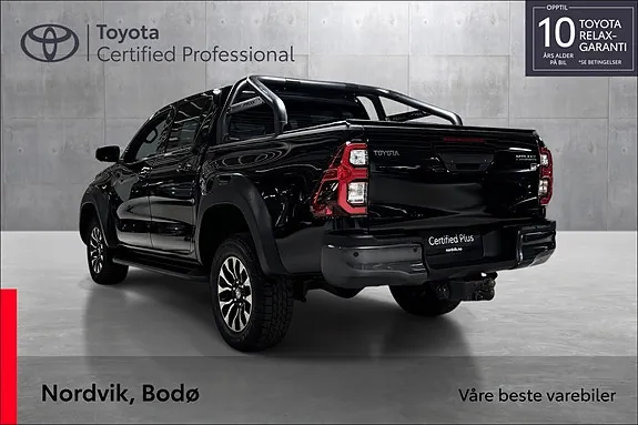 Toyota Hilux 2023 photo 3