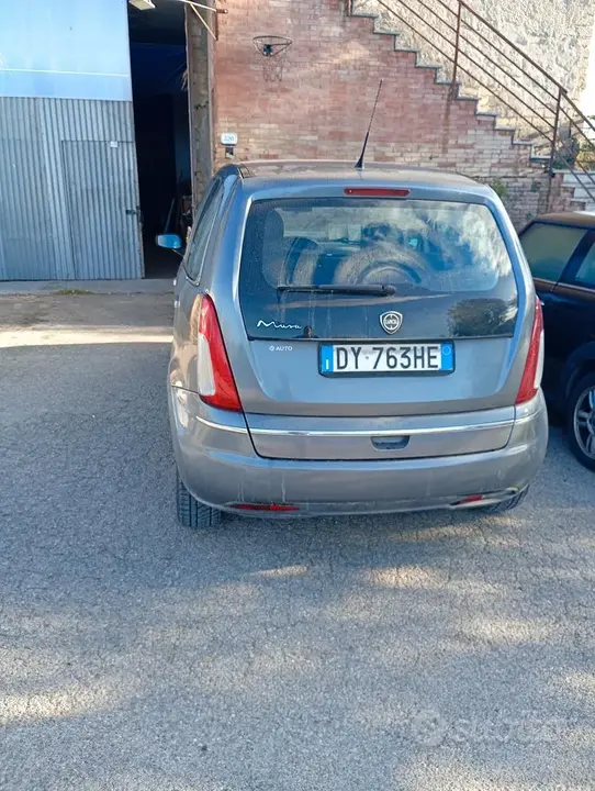 Lancia Musa 2009 photo 2