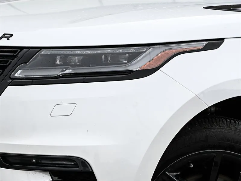 Land Rover Range Rover Velar 2024 photo 2