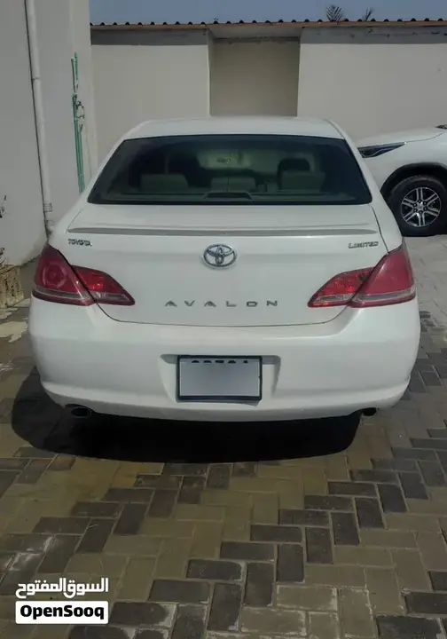 Toyota Avalon 2006 photo 2