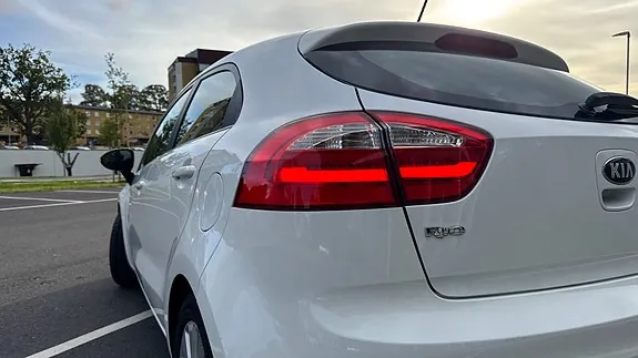 Kia Rio 2014 photo 4