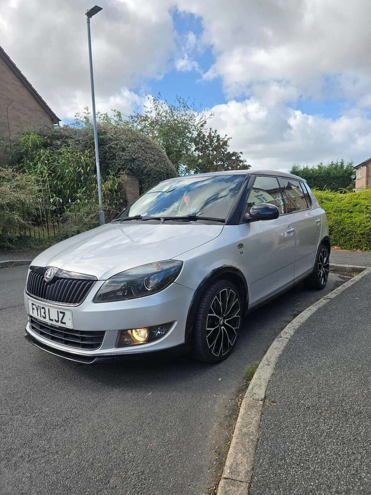 Skoda Fabia 2013 photo 3