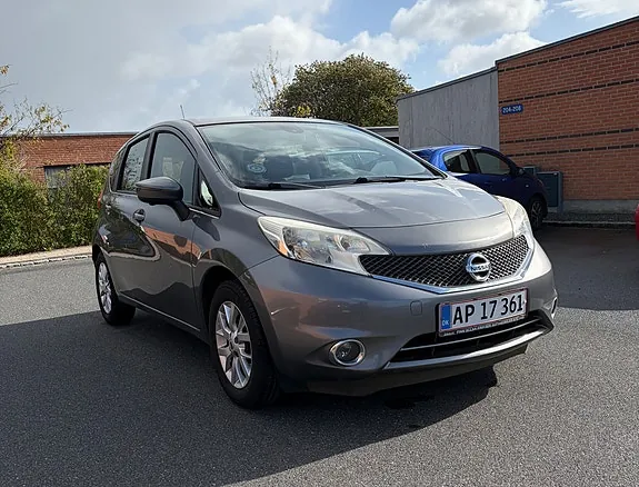 Nissan Note 2014 photo 2