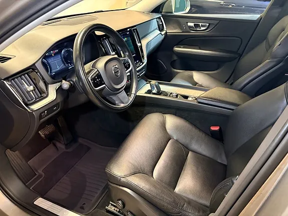Volvo V60 Cross Country 2022 photo 5