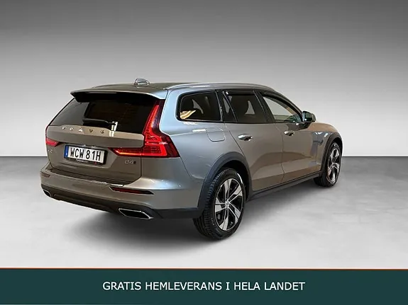 Volvo V60 Cross Country 2022 photo 2