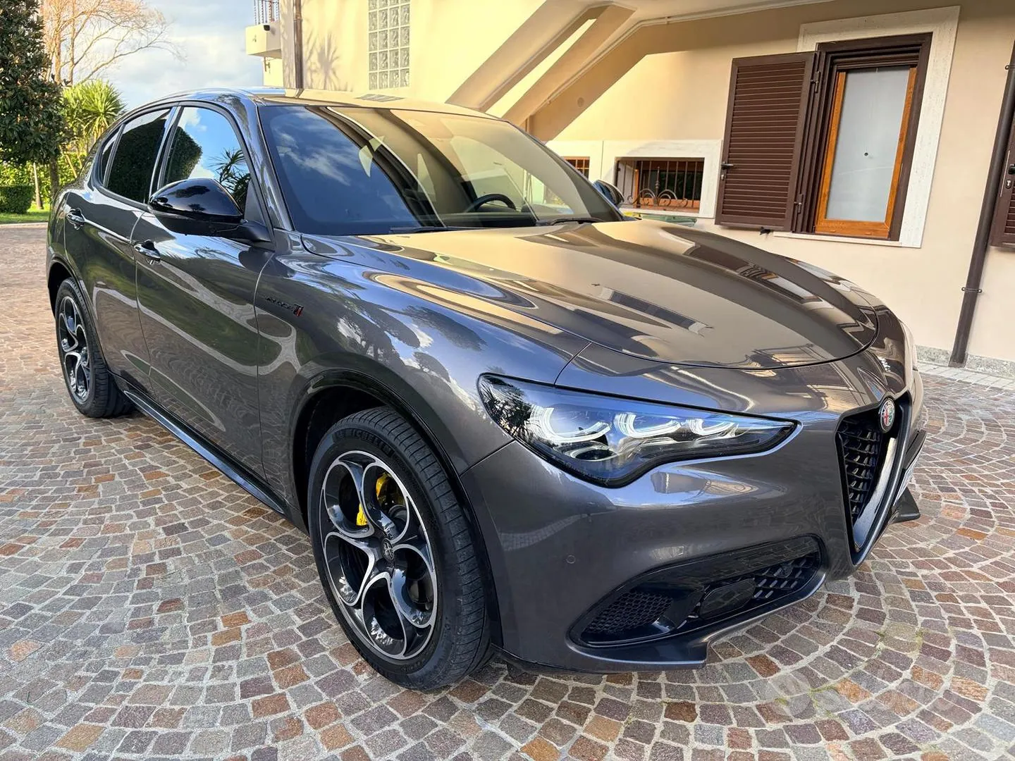 Alfa Romeo Stelvio 2023 photo 4
