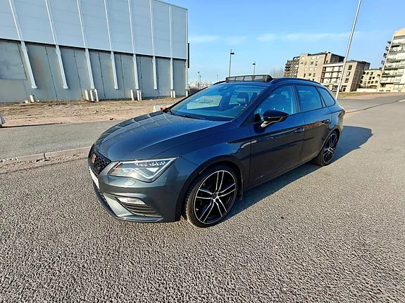 Seat Leon 2019 photo 3