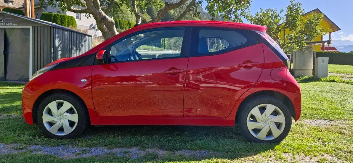 Toyota Aygo 2018 photo 2