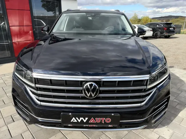 Volkswagen Touareg 2022 photo 2