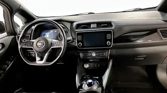 Nissan Leaf 2021 photo 4