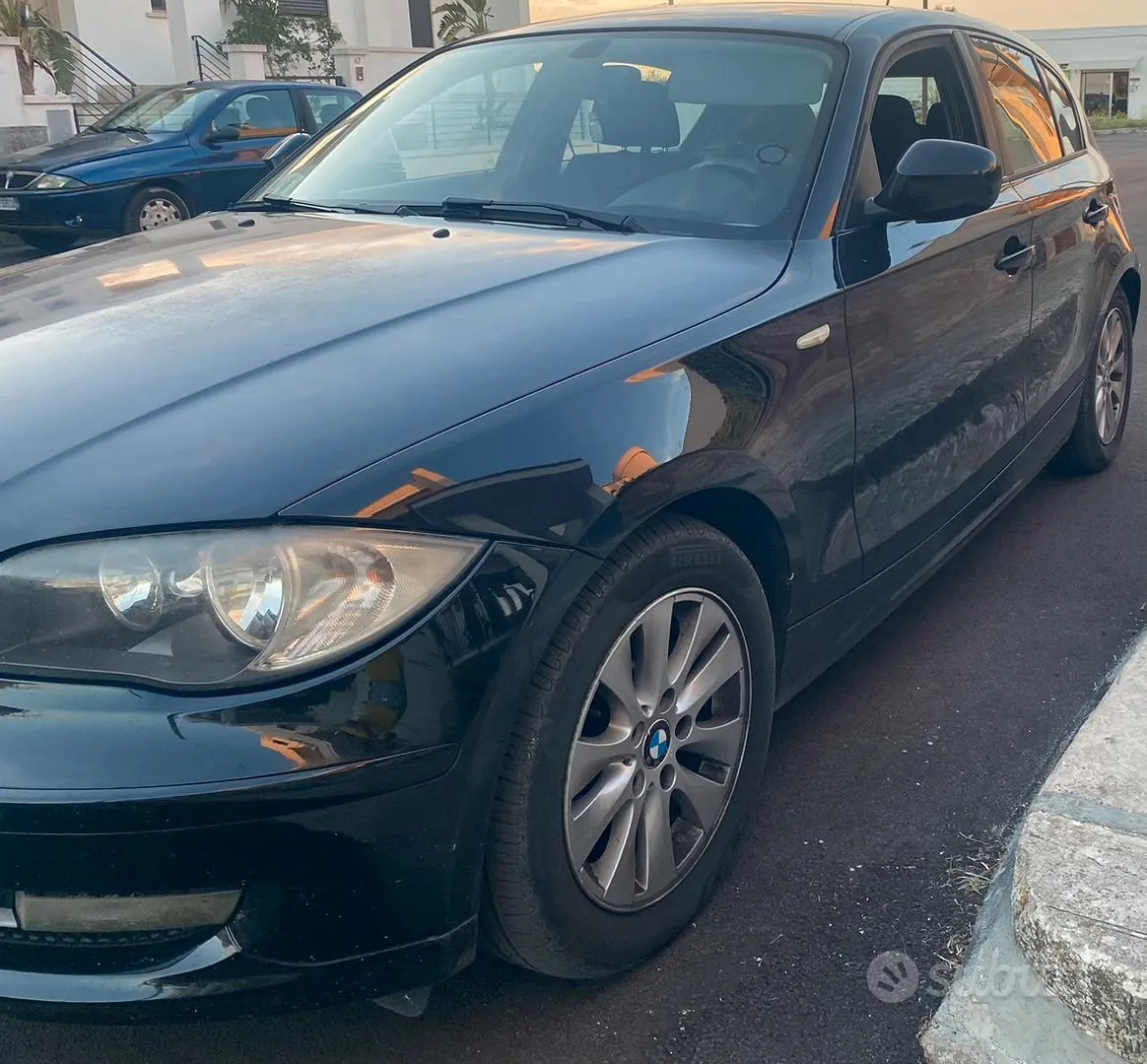 BMW 1 Series 2010 photo 2