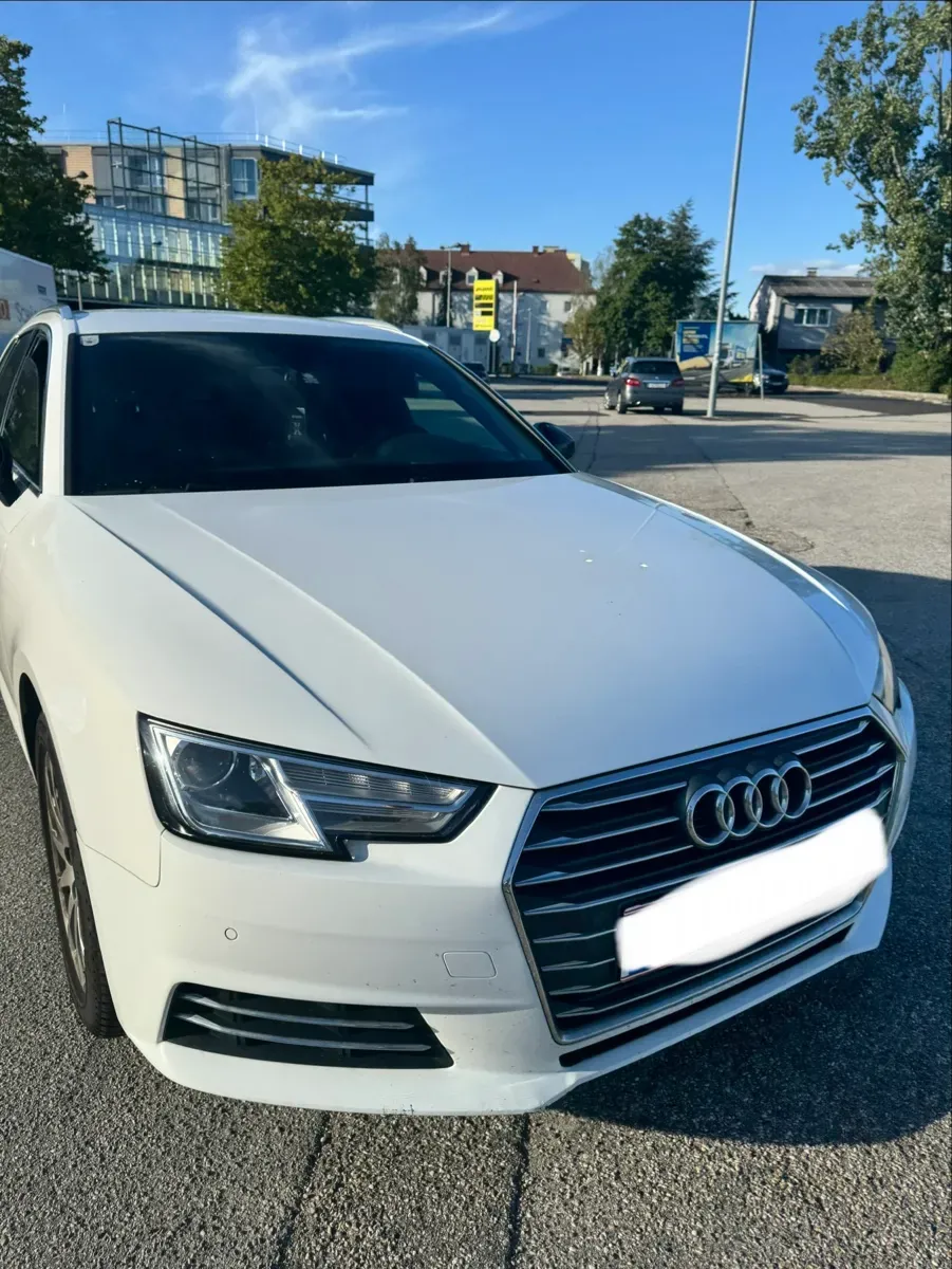 Audi A4 2016 photo 2