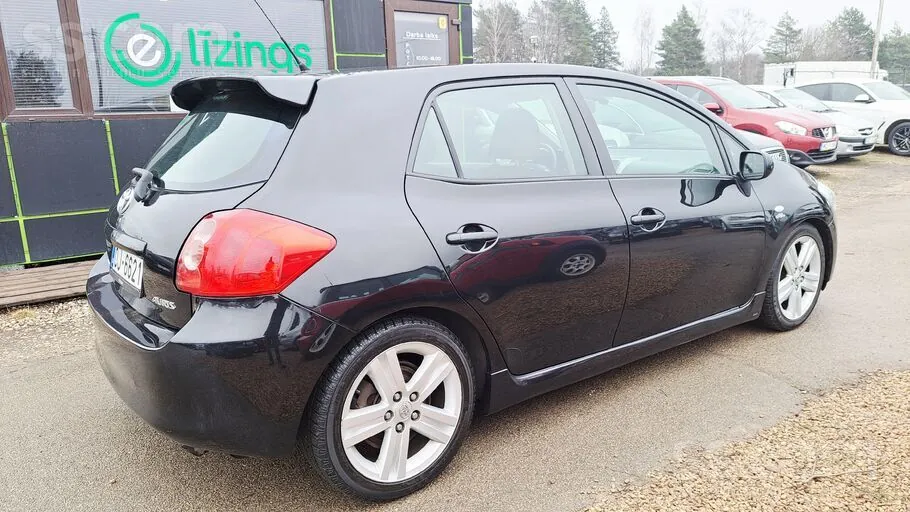 Toyota Auris 2007 photo 2