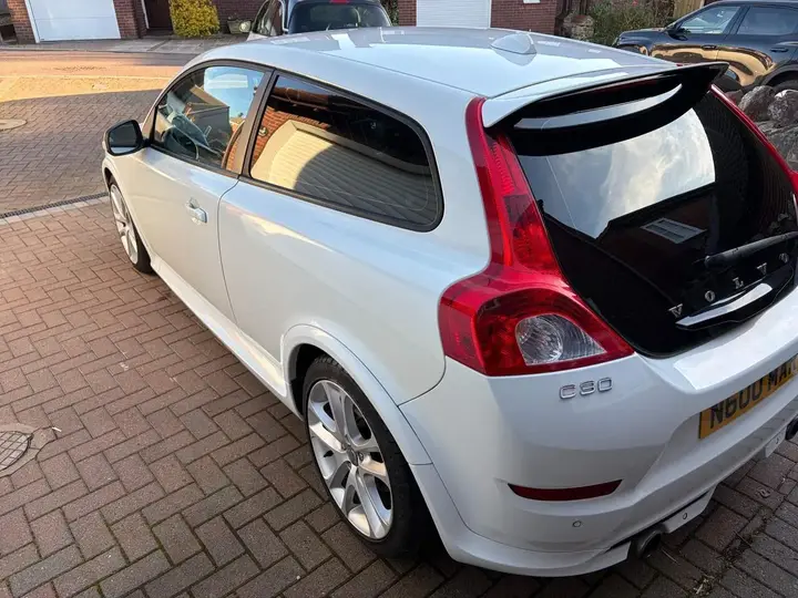 Volvo C30 2011 photo 5