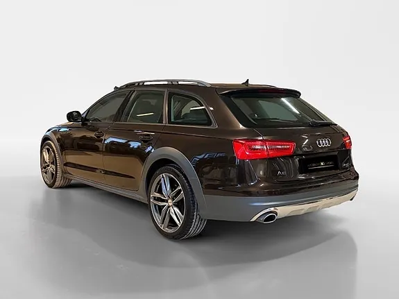 Audi A6 Allroad 2012 photo 5