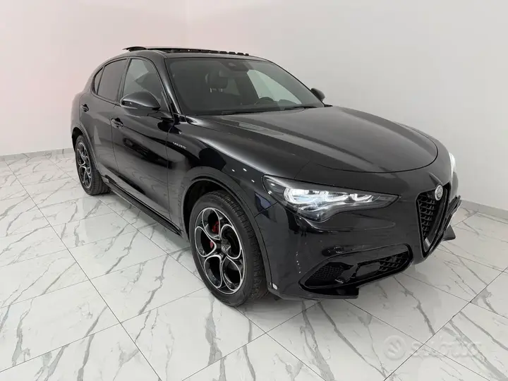 Alfa Romeo Stelvio 2023 photo 2
