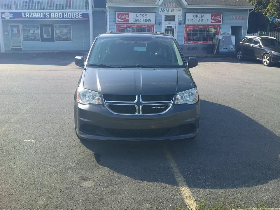 Dodge Grand Caravan 2015 photo 3