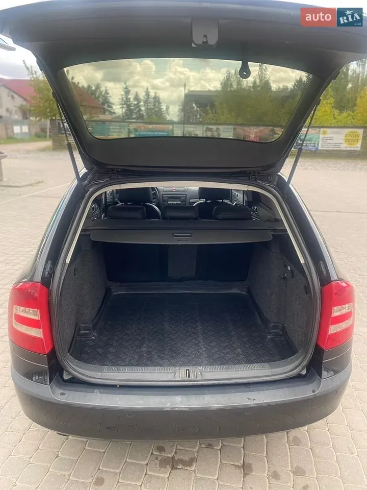 Skoda Octavia 2008 photo 5