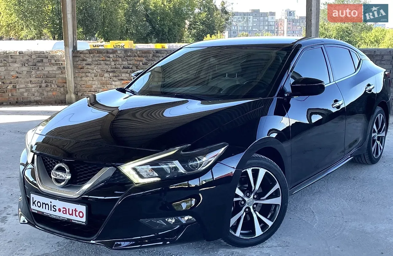 Nissan Maxima