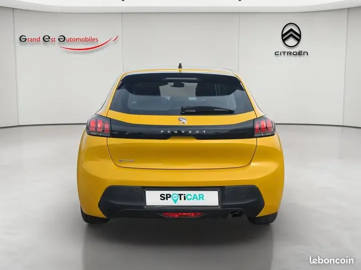 Peugeot 208 2021 photo 4