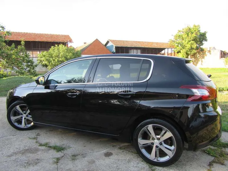Peugeot 308 2015 photo 4