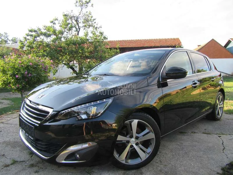 Peugeot 308 2015 photo 2
