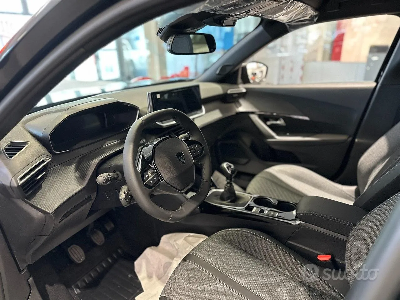 Peugeot 2008 2025 photo 4