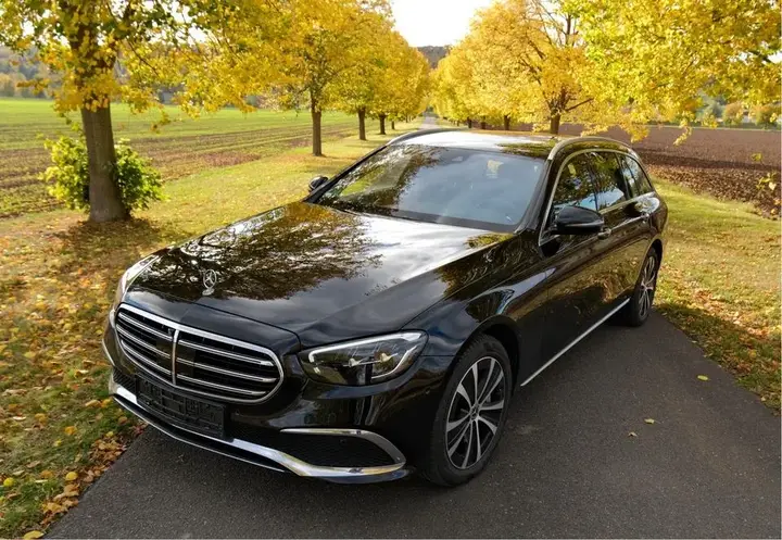 Mercedes-Benz E 300