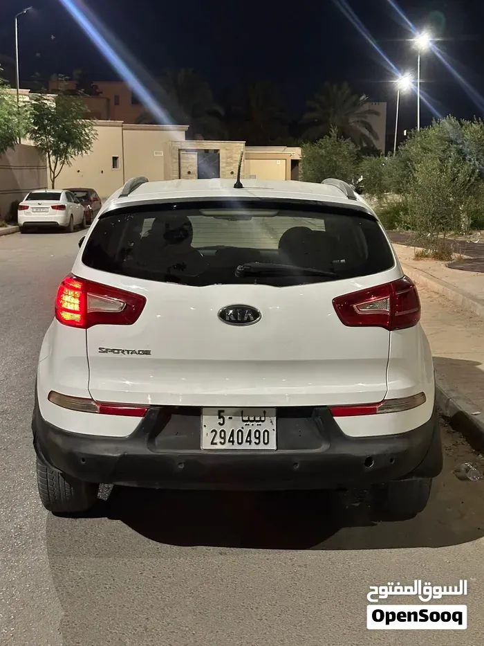 Kia Sportage 2011 photo 2