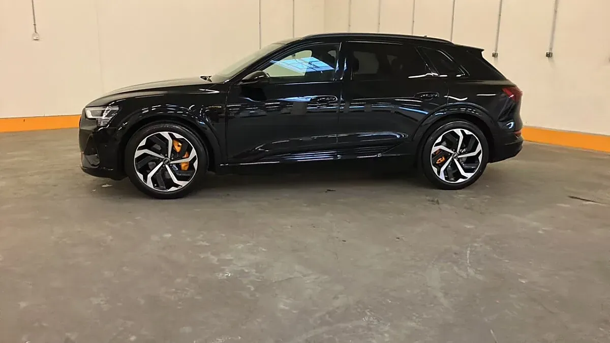 Audi E-Tron 2022 photo 3