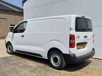 Toyota Proace 2025 photo 3