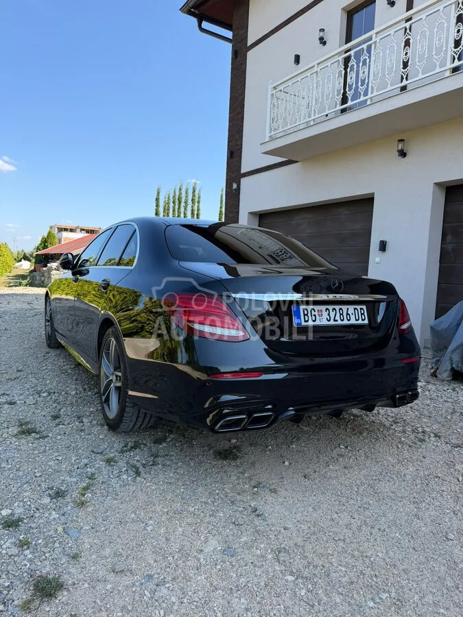 Mercedes-Benz E 200 2017 photo 3