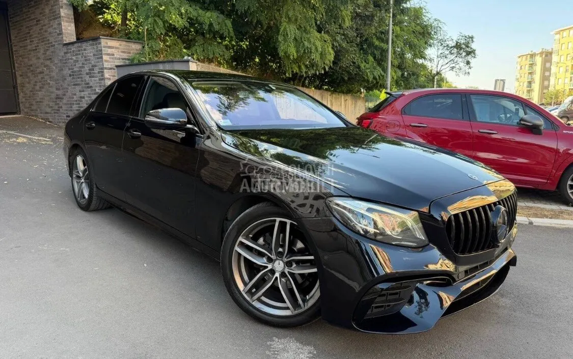 Mercedes-Benz E 200