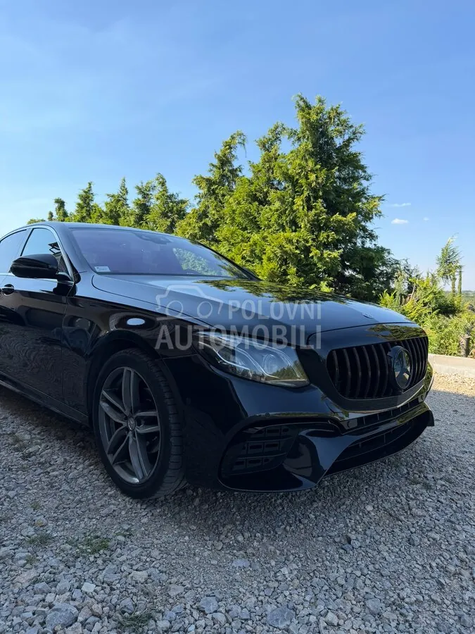 Mercedes-Benz E 200 2017 photo 4