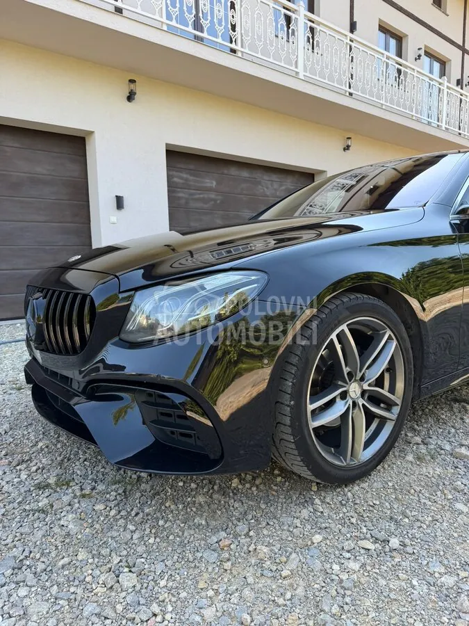 Mercedes-Benz E 200 2017 photo 2