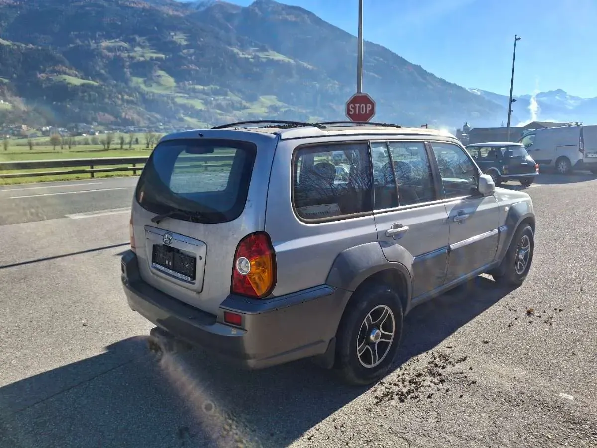 Hyundai Terracan 2002 photo 3